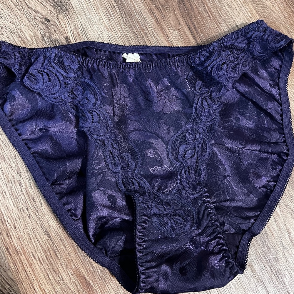 90s Victoria’s Secret Floral Lace Indigo Blue Vintage Bikini Panty S